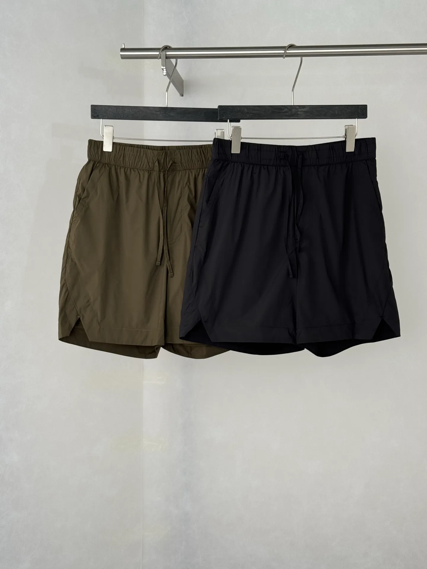 Canada Goos ， ， 3D ， 12 /cm²， 、 、 ， ； Size：S/M/L/XL
